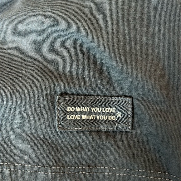 Life Is Good Women’s Hoodie - Picture 3 of 5